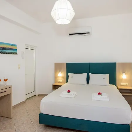 Otel Village *